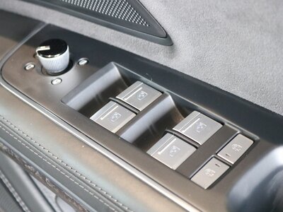 2024 AUDI A8 缩略图 75