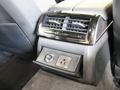 2024 AUDI A8 缩略图 51