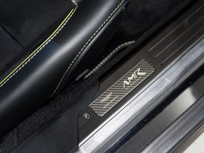 2019 Aston Martin RAPIDE — миниатюра 20
