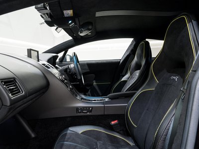 2019 Aston Martin RAPIDE — миниатюра 19