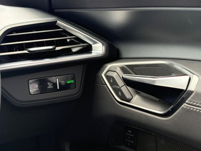 2025 AUDI E-TRON GT QUATTRO thumbnail 36