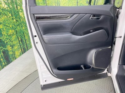 صورة 41 لـ 2022 Toyota ALPHARD