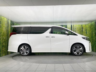 صورة 34 لـ 2022 Toyota ALPHARD