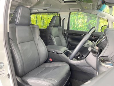 صورة 8 لـ 2022 Toyota ALPHARD