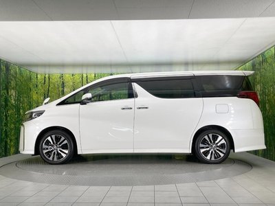 صورة 36 لـ 2022 Toyota ALPHARD