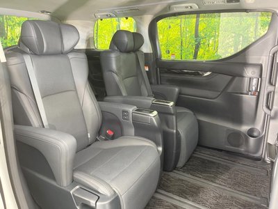 صورة 9 لـ 2022 Toyota ALPHARD