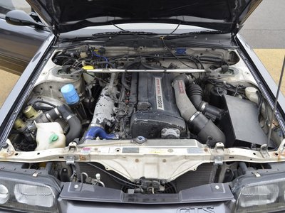صورة 38 لـ 1986 Nissan SKYLINE COUPE