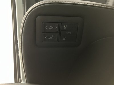 2025 Toyota ALPHARD — фото 26