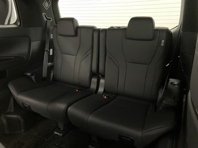 2025 Toyota ALPHARD — фото 30