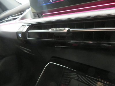 2026 BMW X1 thumbnail 24