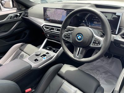 صورة 4 لـ 2025 BMW I4