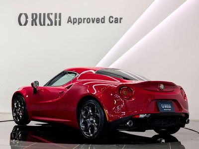 2015 ALFA Romeo 4C — фото 6