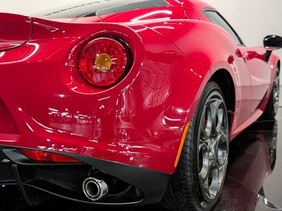 2015 ALFA Romeo 4C — фото 11