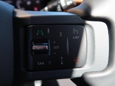 2024 LAND Rover DEFENDER photo 16