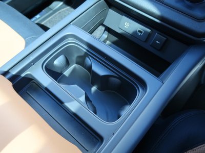 2024 LAND Rover DEFENDER thumbnail 45
