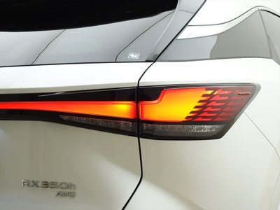 2024 Lexus RX — миниатюра 13