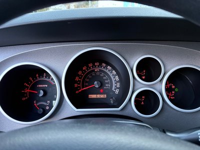 صورة 9 لـ 2010 Toyota TUNDRA