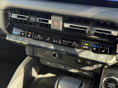 صورة مصغرة 15 لـ 2026 Toyota LAND CRUISER 250