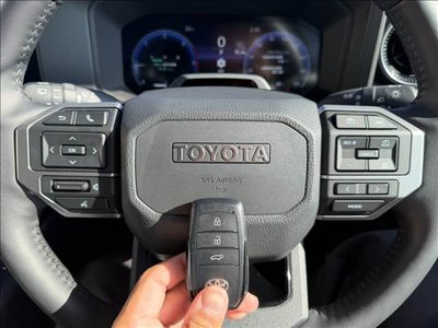 صورة مصغرة 18 لـ 2026 Toyota LAND CRUISER 250