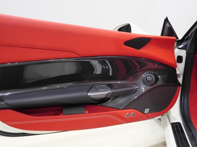 2016 Ferrari 488 SPIDER 照片 35