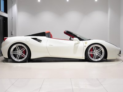 2016 Ferrari 488 SPIDER 照片 11