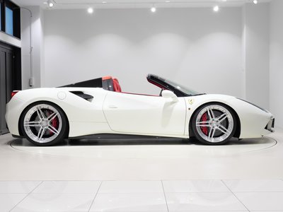 2016 Ferrari 488 SPIDER 照片 23