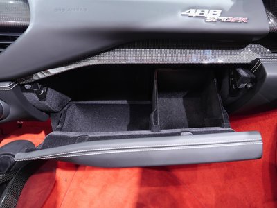 2016 Ferrari 488 SPIDER 照片 60