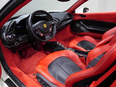 2016 Ferrari 488 SPIDER 照片 38