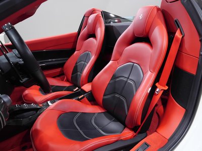 2016 Ferrari 488 SPIDER 照片 37