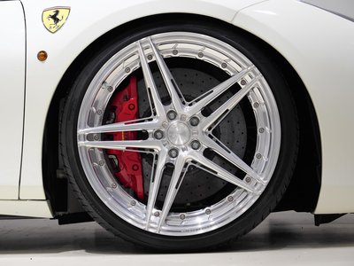 2016 Ferrari 488 SPIDER 照片 25