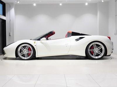 2016 Ferrari 488 SPIDER 照片 19