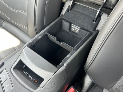 2025 Cadillac XT6 — миниатюра 39