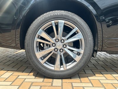 2025 Cadillac XT6 — миниатюра 17