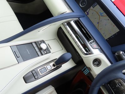 2023 Lexus LC CONVERTIBLE thumbnail 17