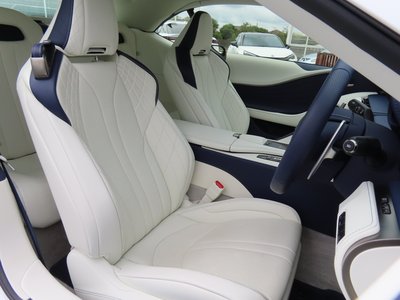 2023 Lexus LC CONVERTIBLE photo 16