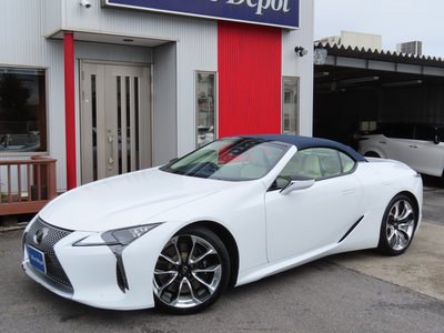 2023 Lexus LC CONVERTIBLE photo 2