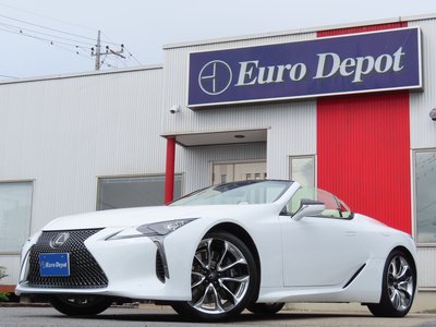 2023 Lexus LC CONVERTIBLE photo 1