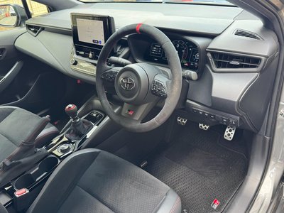 صورة 55 لـ 2023 Toyota GR COROLLA