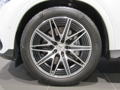 2025 Mercedes-BENZ GLC AMG 照片 14