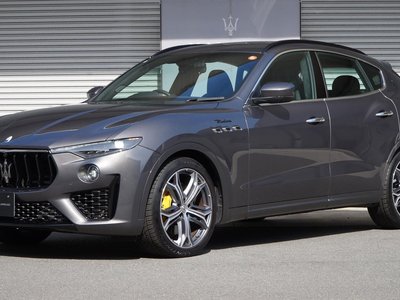 2021 Maserati LEVANTE — фото 1