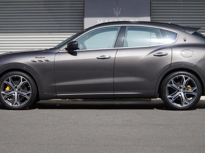 2021 Maserati LEVANTE — фото 4