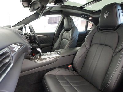 2021 Maserati LEVANTE — фото 15