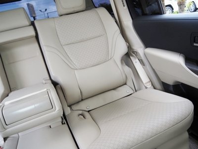 صورة 72 لـ 2023 Toyota LAND CRUISER 300