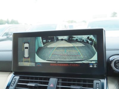 صورة 49 لـ 2023 Toyota LAND CRUISER 300