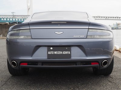 صورة 30 لـ 2011 Aston Martin RAPIDE