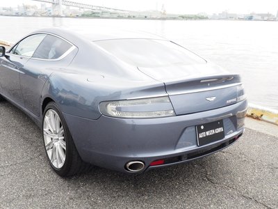 صورة 29 لـ 2011 Aston Martin RAPIDE