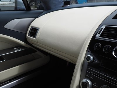 صورة 11 لـ 2011 Aston Martin RAPIDE