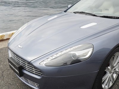 صورة 24 لـ 2011 Aston Martin RAPIDE