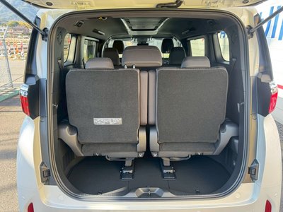 2026 Toyota ALPHARD — фото 18