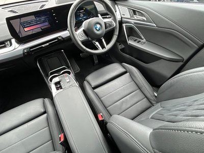 صورة 39 لـ 2024 BMW IX2